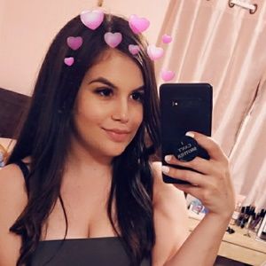 Meet your Posher, Elisabet